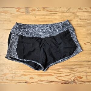 Nike Dri-Fit Black Grey Athletic Shorts Size S